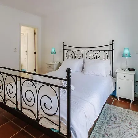 Tojo Prata - Spacious And Pleasant 6 Bedroom For 14 People With Garden And Private Pool Villa *