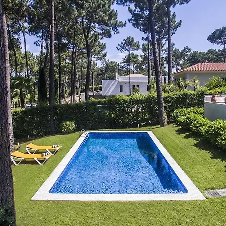 Tojo Prata - Spacious And Pleasant 6 Bedroom For 14 People With Garden And Private Pool
